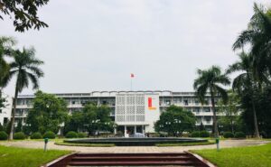 Những trường đại học xét học bạ tuyển sinh 2023
